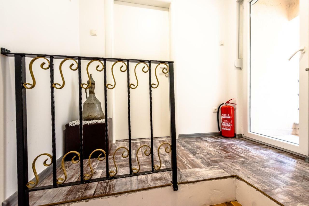 Apartment Prince Mostar Bagian luar foto